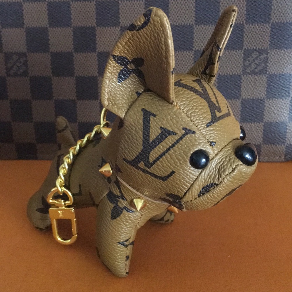 🐶 French bulldog bag charm reverse mono 🐶